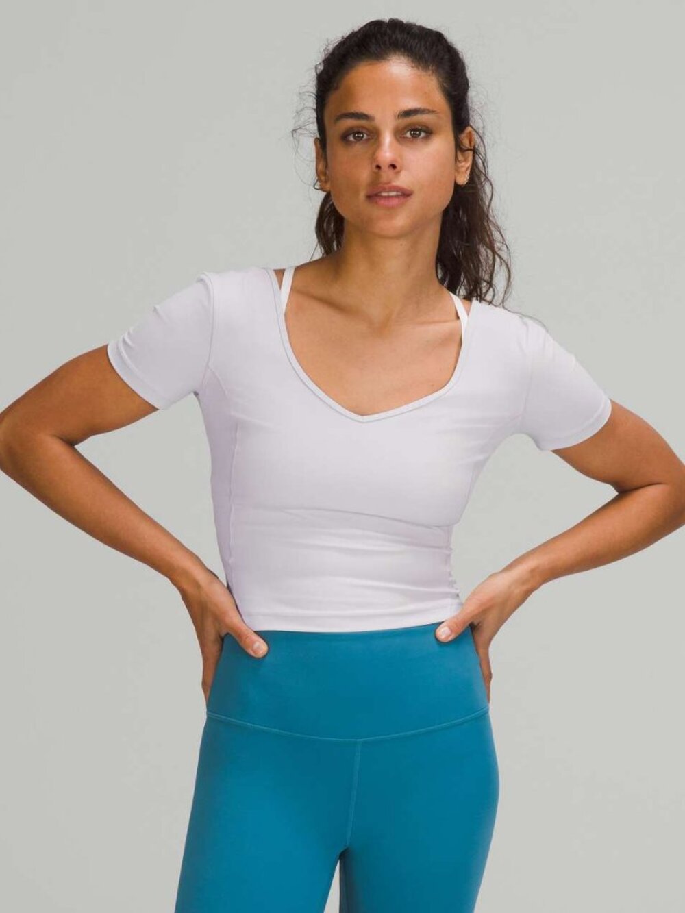 lululemon Align Nulu V Neck Short Sleeve Cropped Top Chrome Size 10 - CG0530